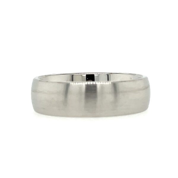 European Comfort Fit 5.5mm Wedding Band (Satin Finish)